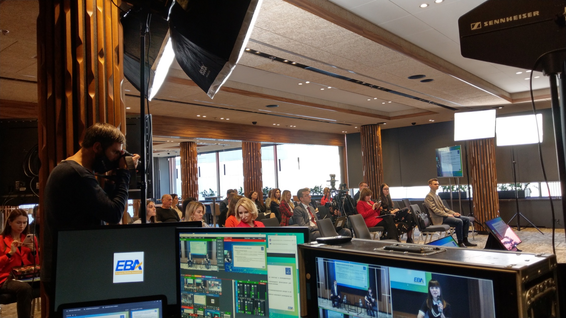 Организация онлайн трансляции для конференций и мероприятий. Киев, Одесса, Харьков, Львов, Днепр