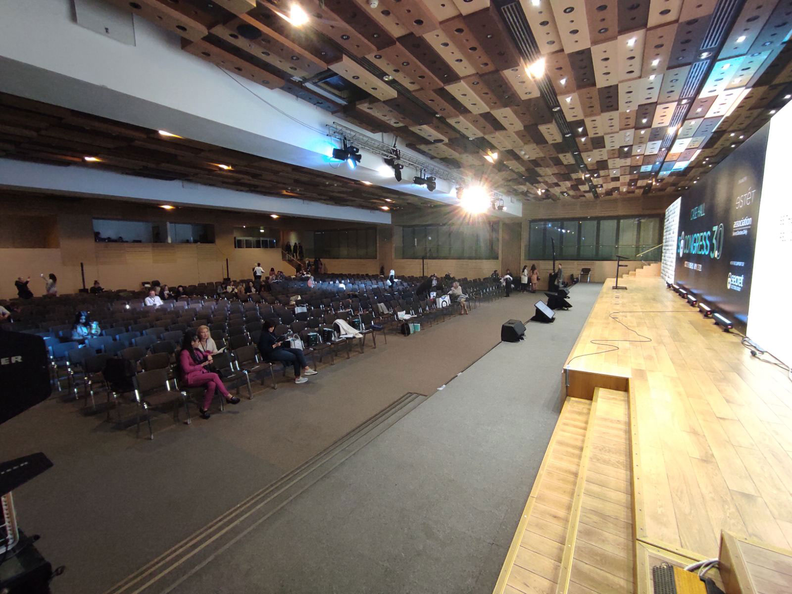 Аренда плазменная панель 55 дюймов Киев, Украина