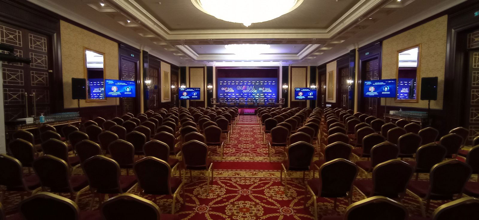 Аренда плазменная панель 65 дюймов 4к Киев, Украина