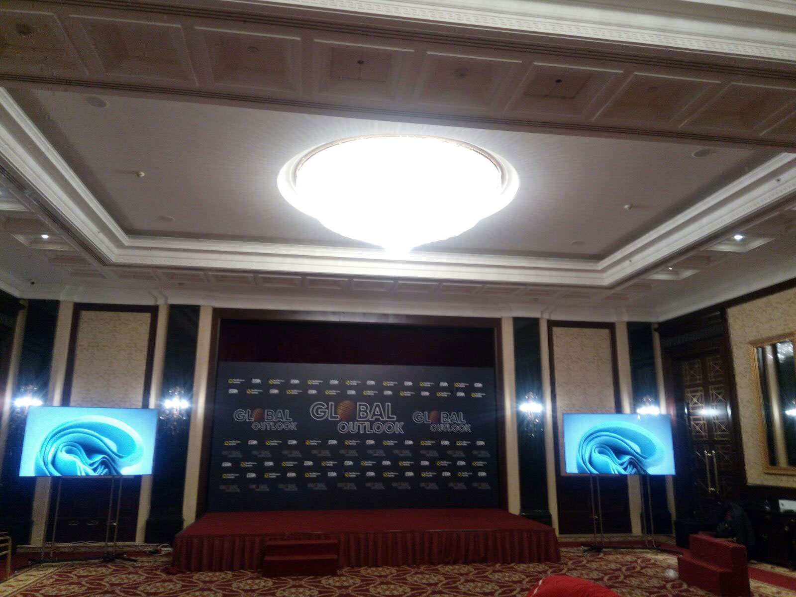 Аренда плазменная панель 85 дюймов 4к Киев, Украина