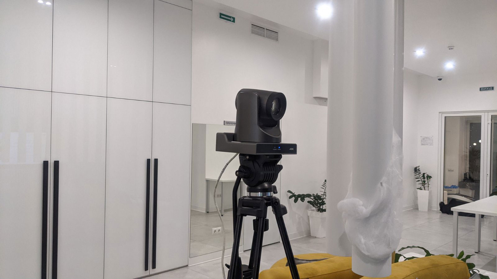 Оренда відеокамери PTZ-камера Sony EVI-HD7V Київ, Україна