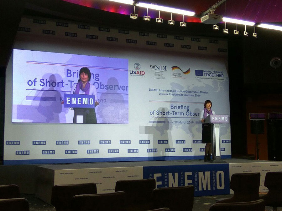 Светодиодные экраны, услуга или аренда. Киев, Украина. Компания Эквиптайм