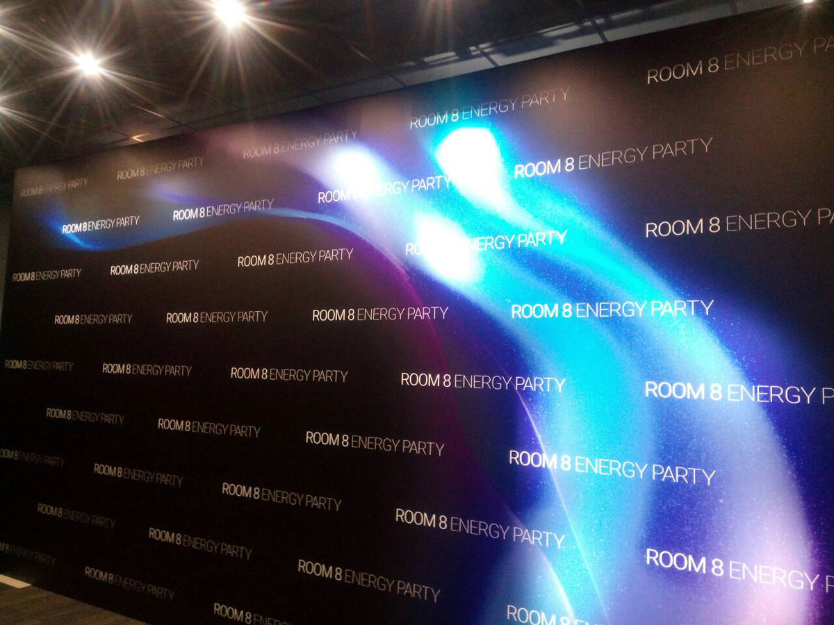 Баннер как элемент фотозоны, услуга или аренда. Киев, Украина. Компания Эквиптайм