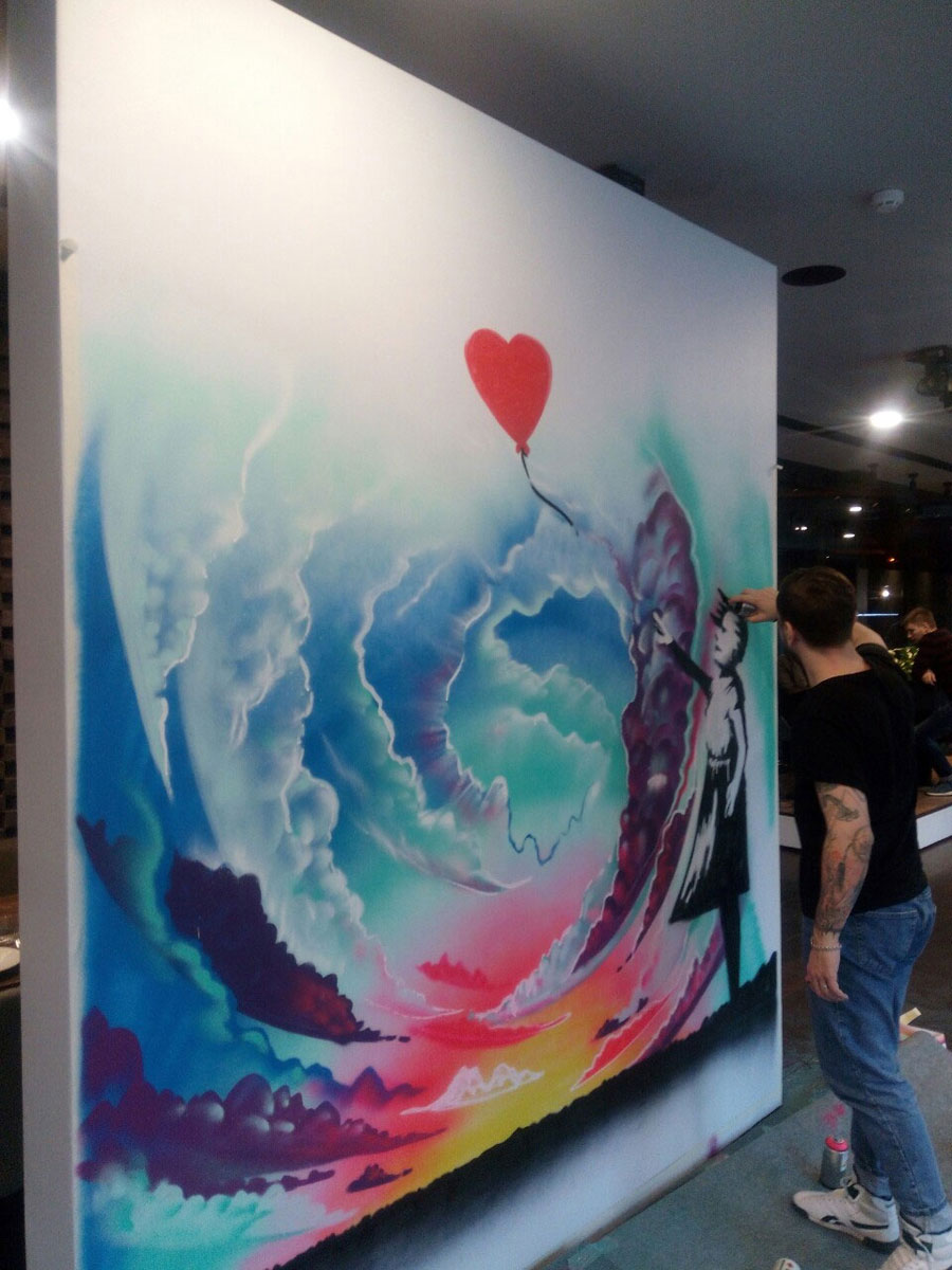 Баннер как основа для декора, услуга или аренда. Киев, Украина. Компания Эквиптайм