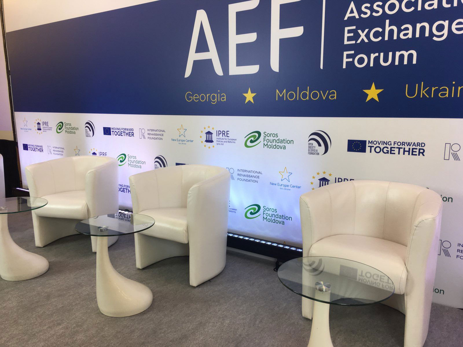 Баннер как элемент брендирования сценического пространства, услуга или аренда. Киев, Украина. Компания Эквиптайм