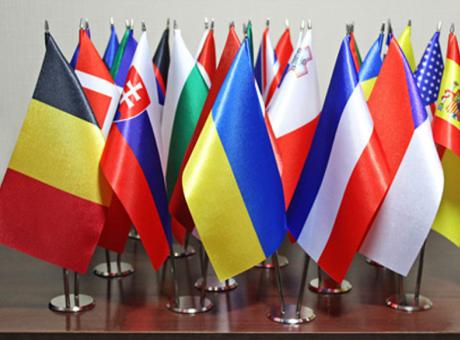 Аренда флагов и флагштоков Киев, Украина