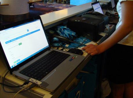 Электронная регистрация посетителей на мероприятии автоматизация выставок и конференций система регистрации и печати бейджей Киев Украина