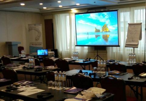 Аренда проекционных экранов Киев, Украина