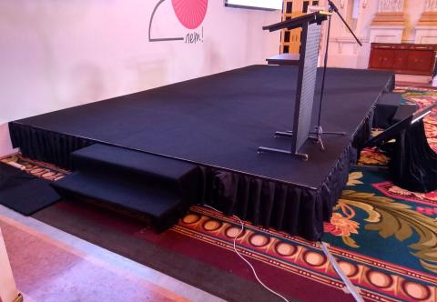 Аренда сцены или подиума Киев, Украина