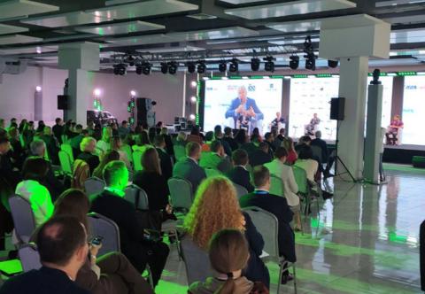 Система голосування та пульти опитування для голосування оренда обладнання для голосування Київ Україна